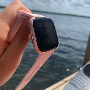 Fitbit Versa 2